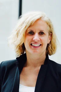 Miriam MacNeil Director of Campus Planning and Development Parliamentary Precinct Branch (PPB)
