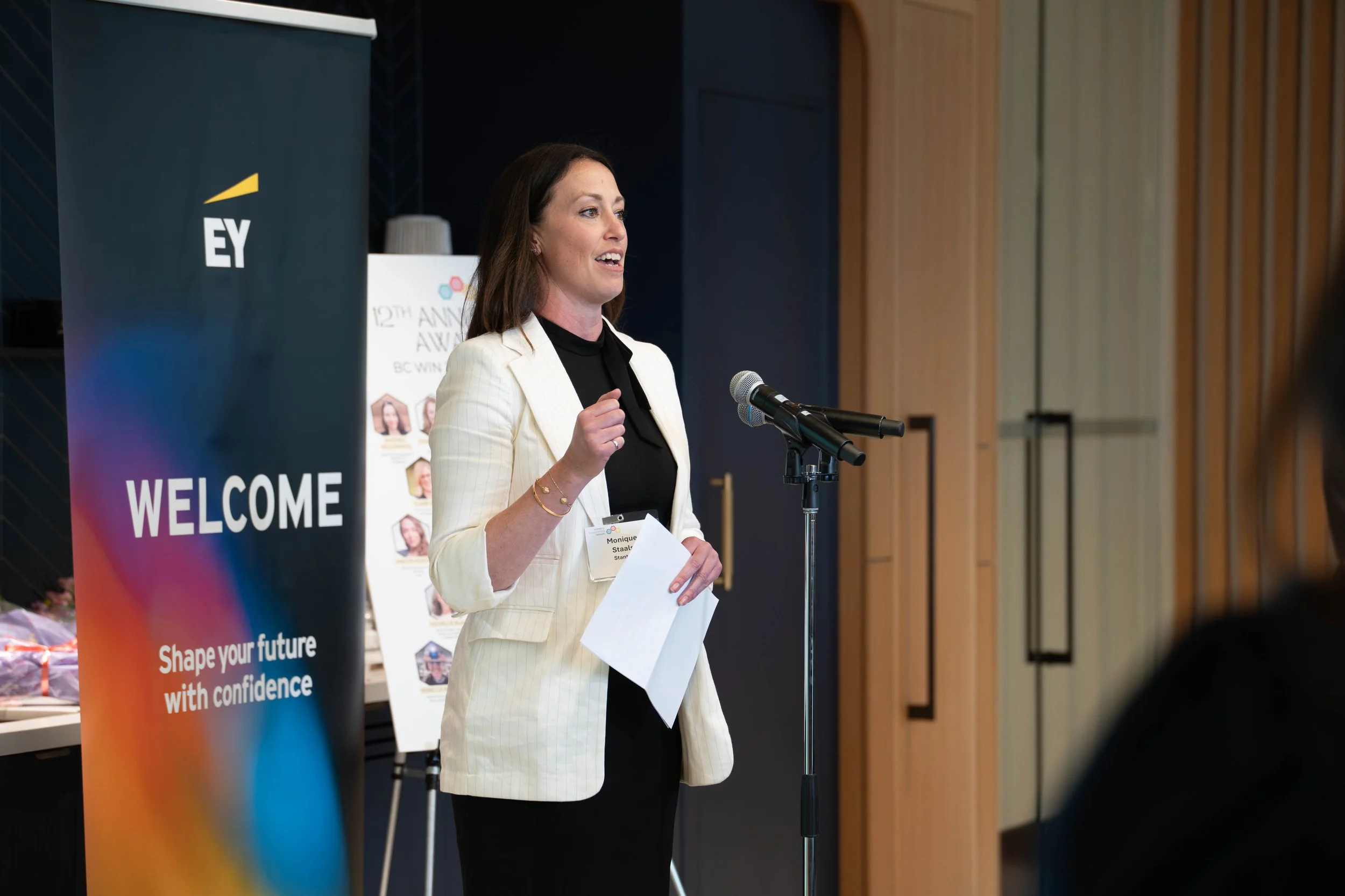 BCWINAWARDS-59.jpg