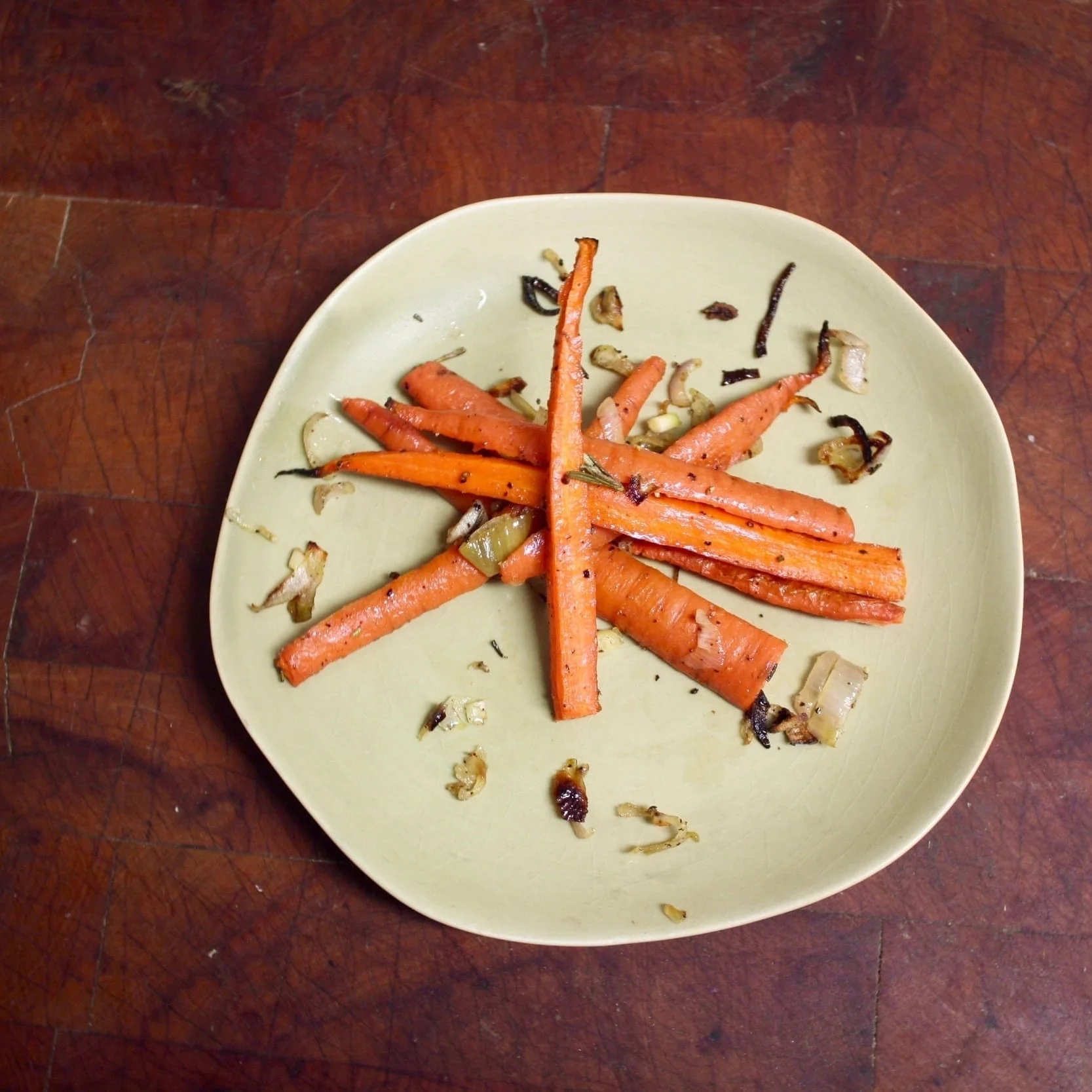 Rosemary Carrots