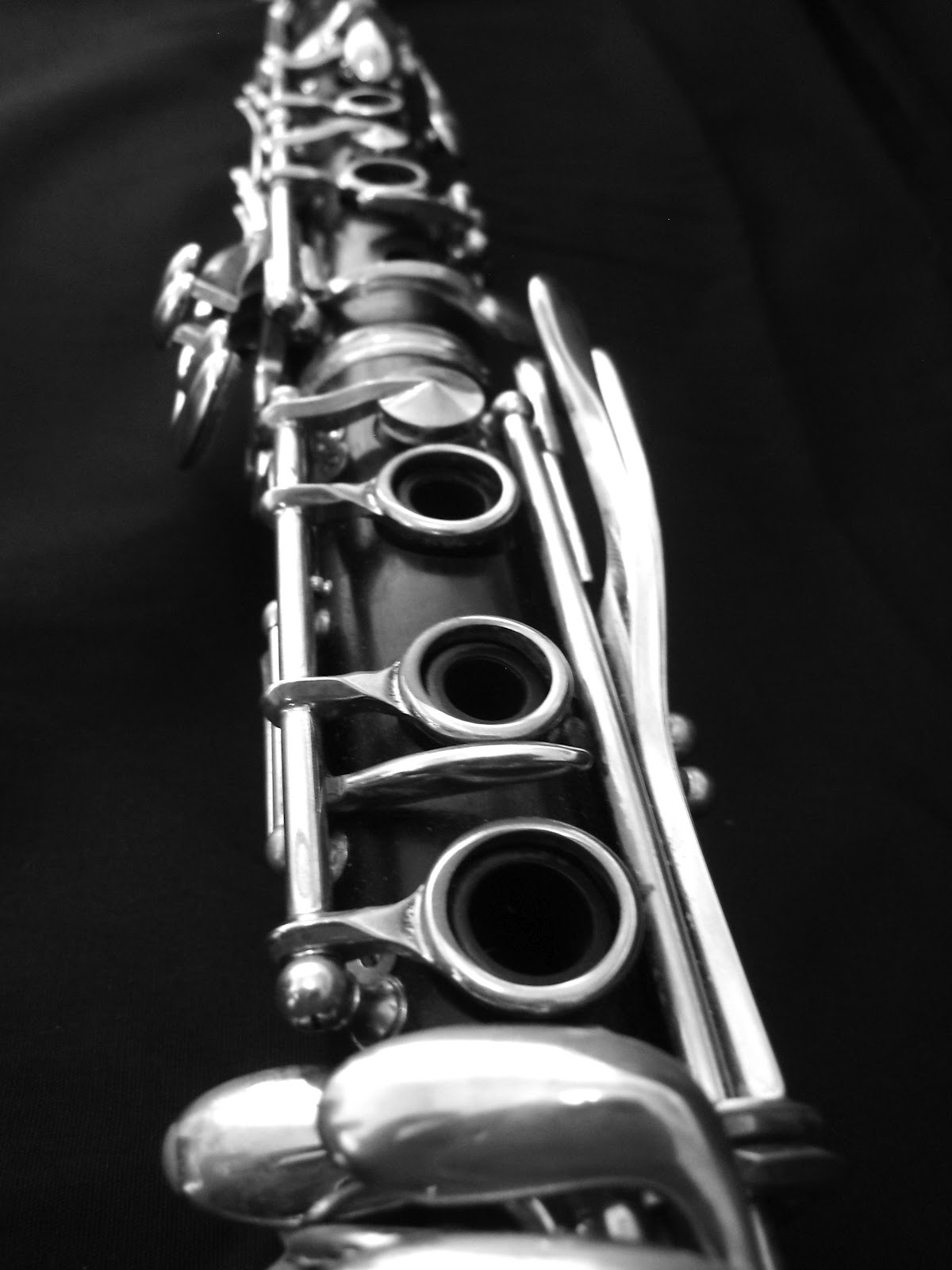 ae1—Sonata for Solo Clarinet — Douglas Knehans