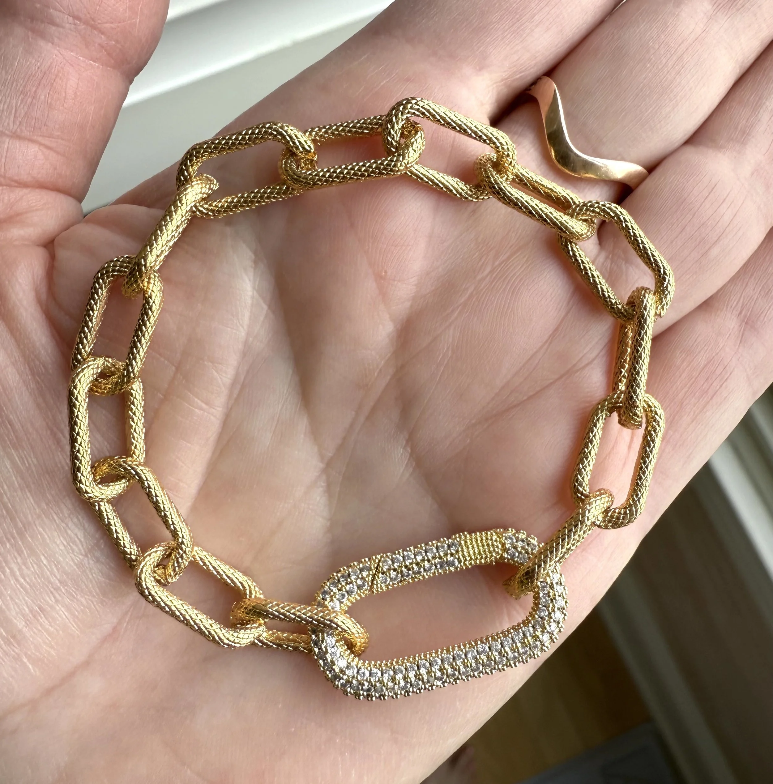 Sample_texturepavelinkbracelet.jpg
