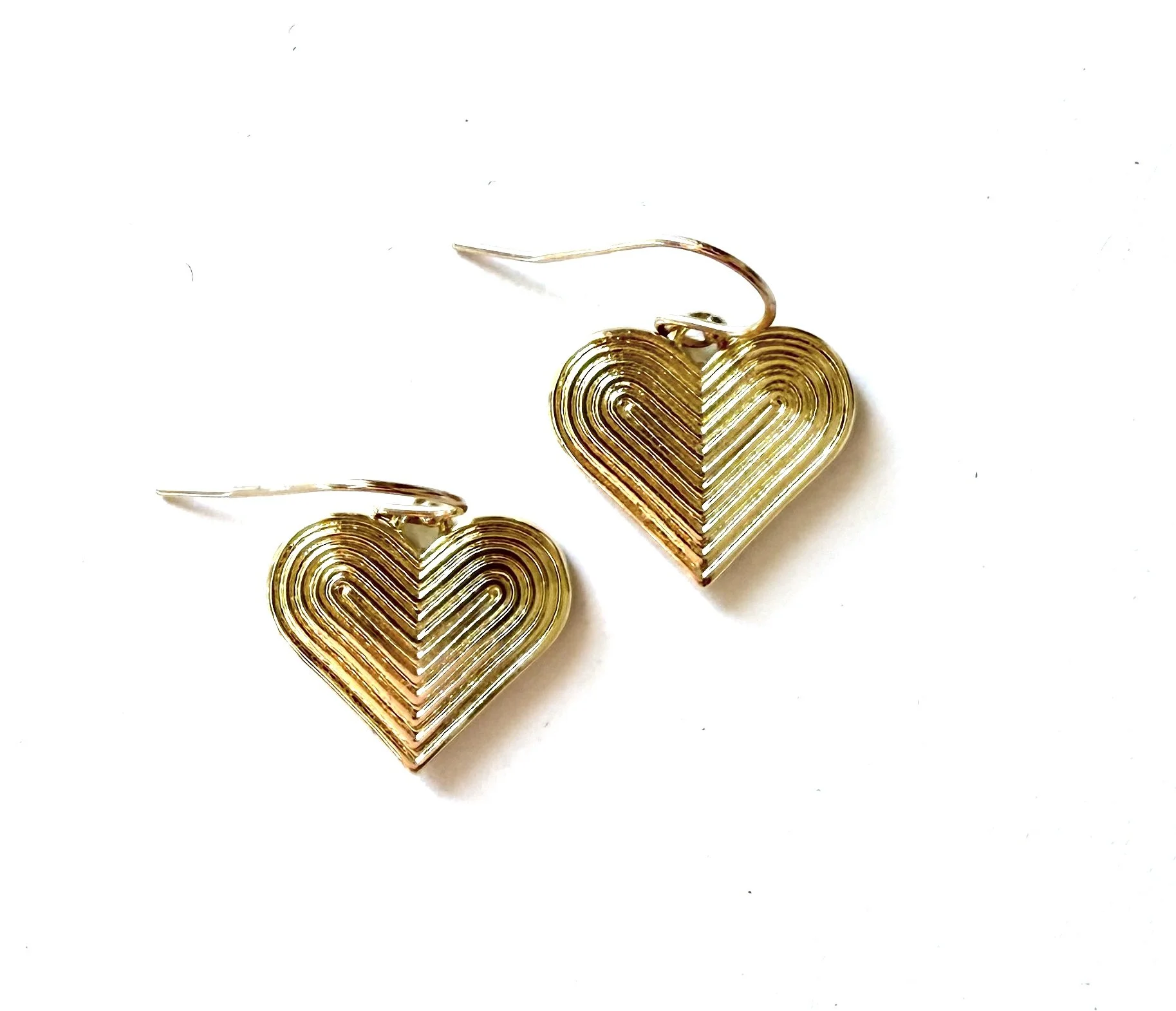 Grooved Heart Earrings