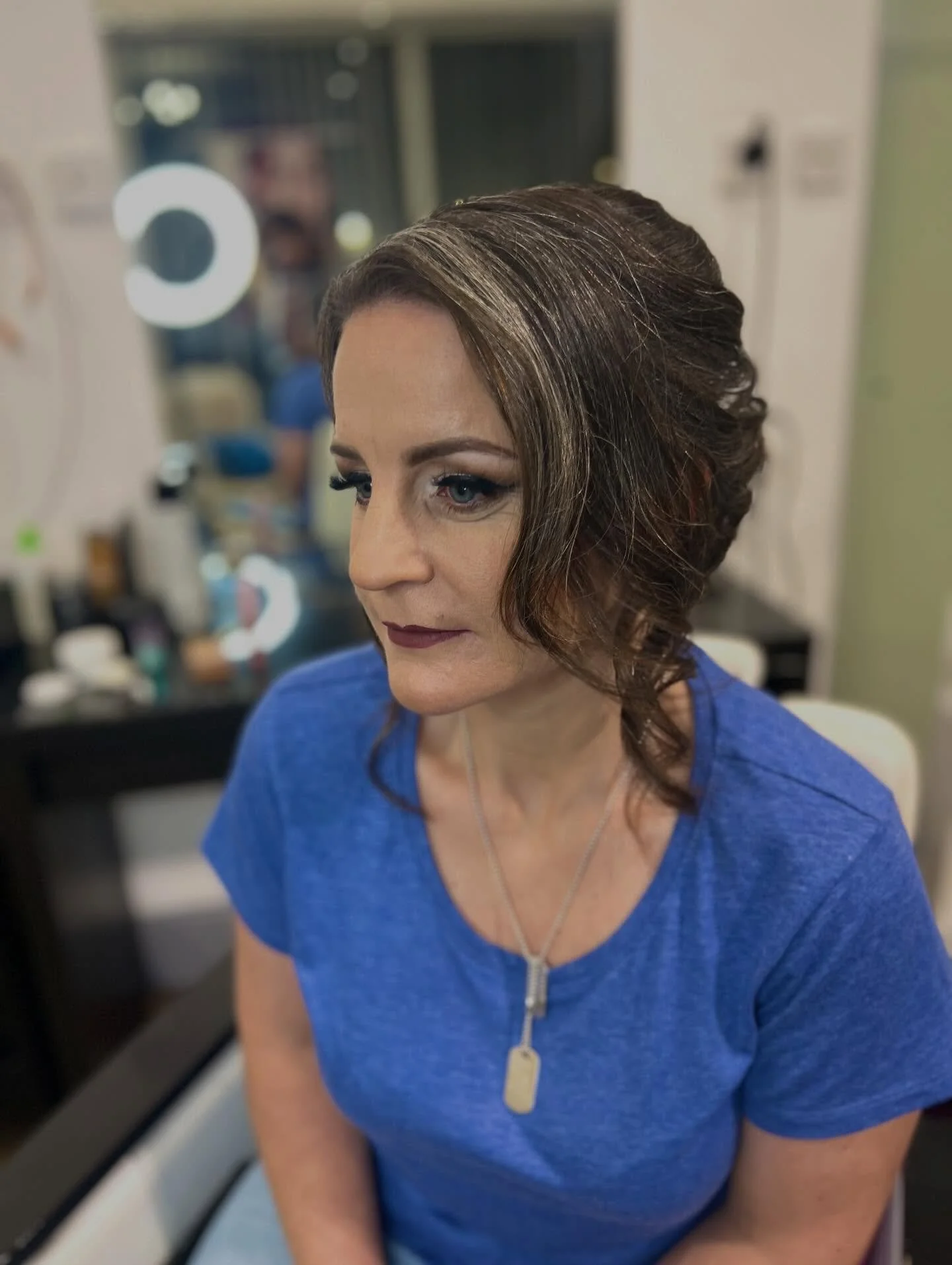 GETTING READY FOR A AWARDS NIGHT! Hair and makeup for this beautiful lady Jamie this booking came through online. It was the first time coming to Unique she was going to an award ceremony as she was the 1st lady truck driver in the UK such an inspiri