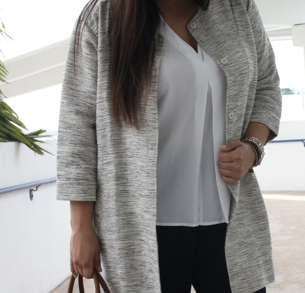 10 pieces to include in your capsule wardrobe this spring for a minimalist closet // miami lifestyle blogger / Macys / Eileen Fisher / slow living blogger 