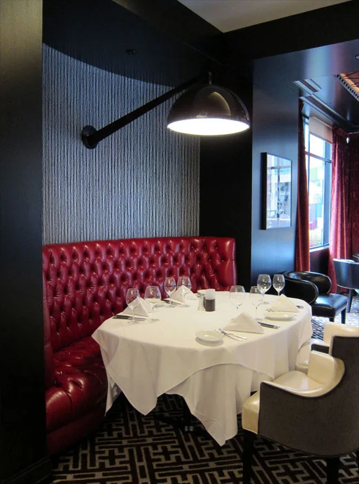 hospitality-amway-ruths-chris-banquette.jpg