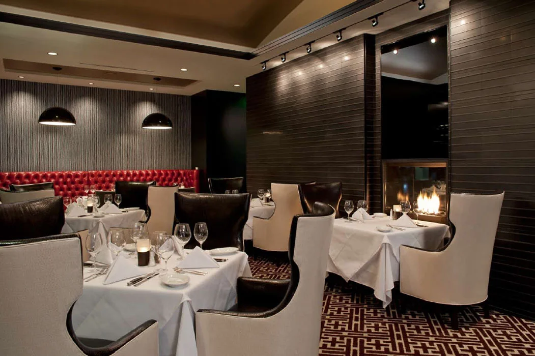 hospitality-amway-ruths-chris-fireplace.jpg