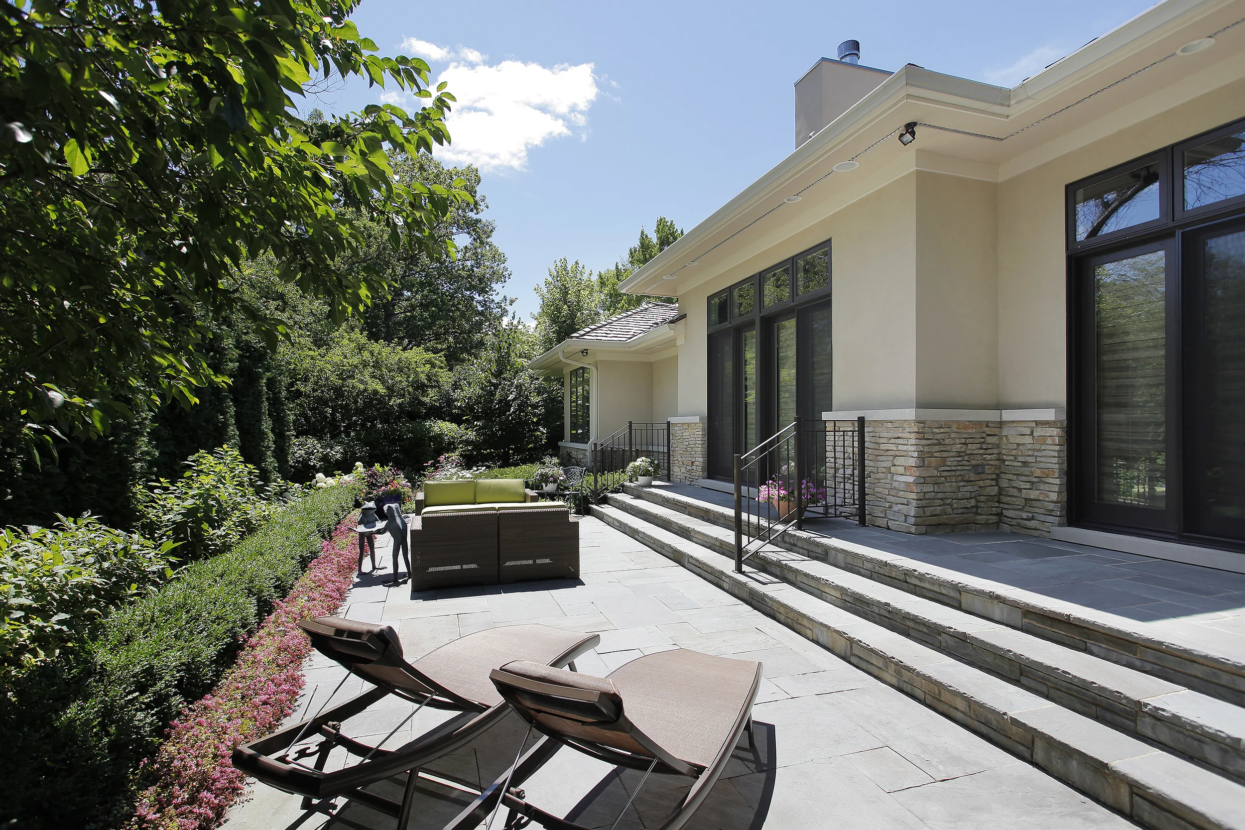 Country Residence, Chicago IL
