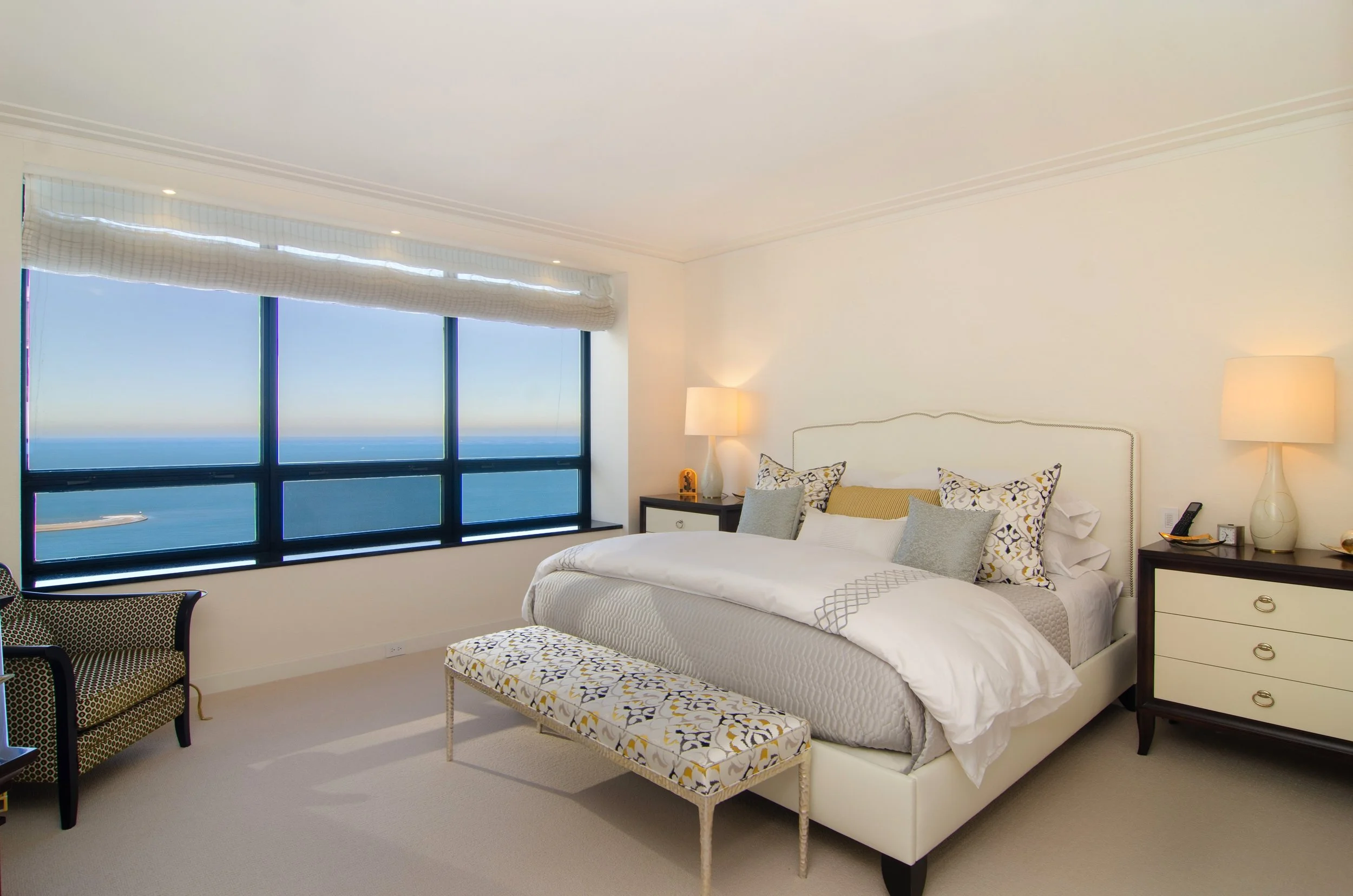 11_180EPearsonSt_Apt4601_14_MasterBedroom_HiRes.jpg