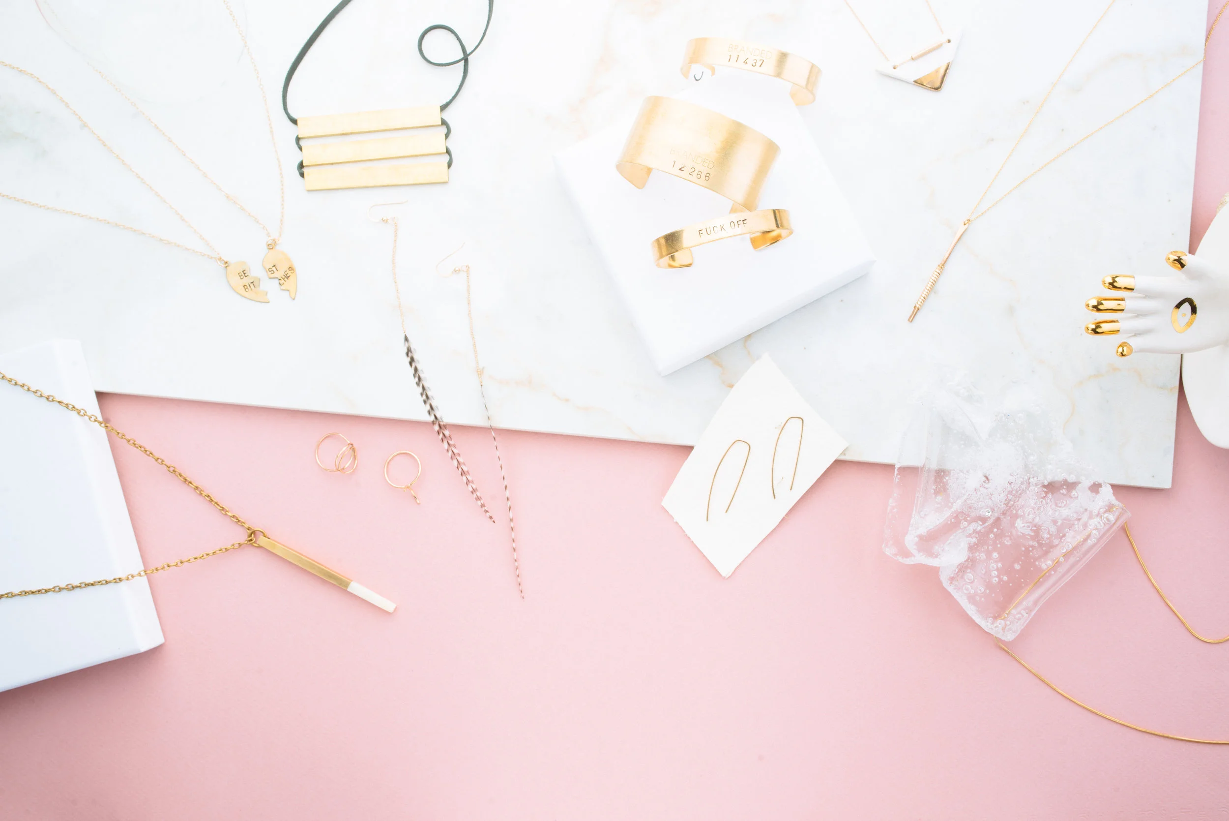 Gift Guide Jewlery Spread
