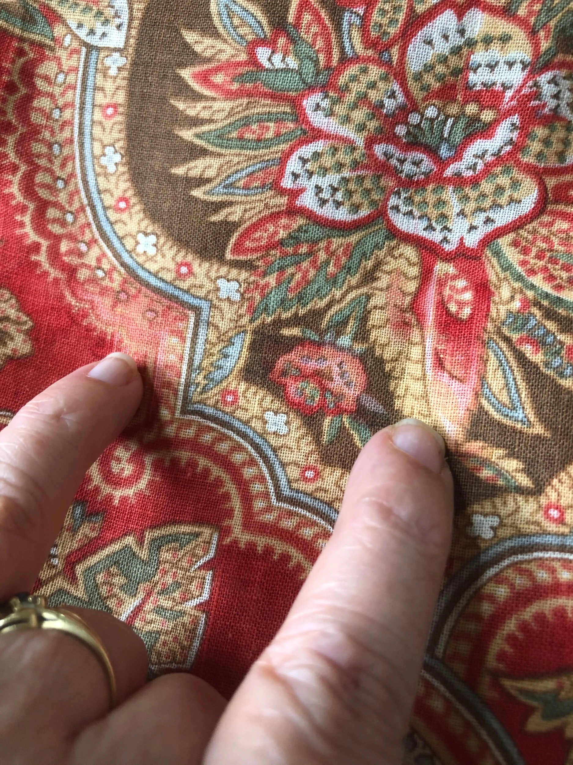 327B3572-A349-4B13-8FAA-04C54B2E7C89