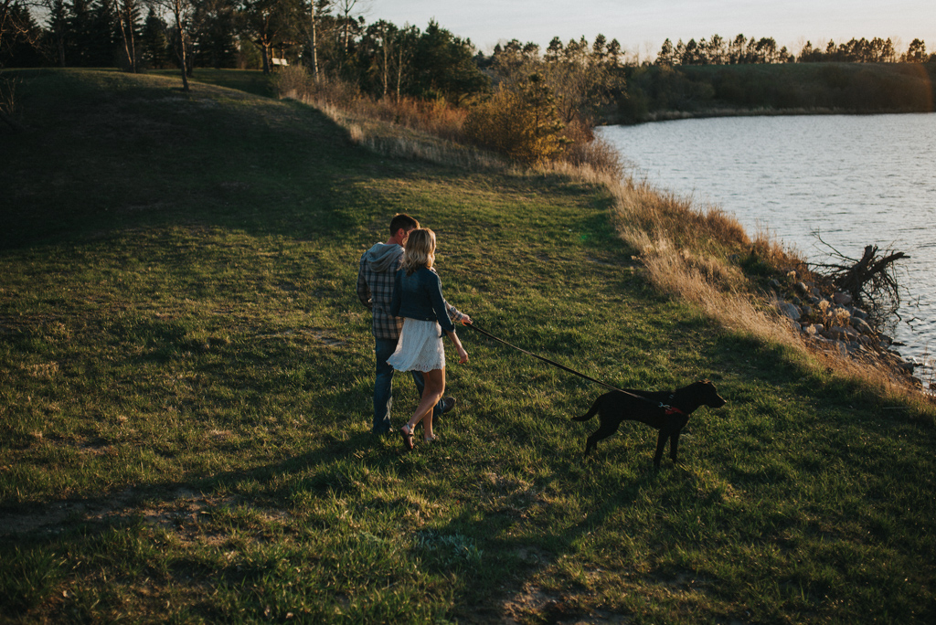 goldenhour_kylenefitzsimmonscreativestudio_engagement-5.jpg