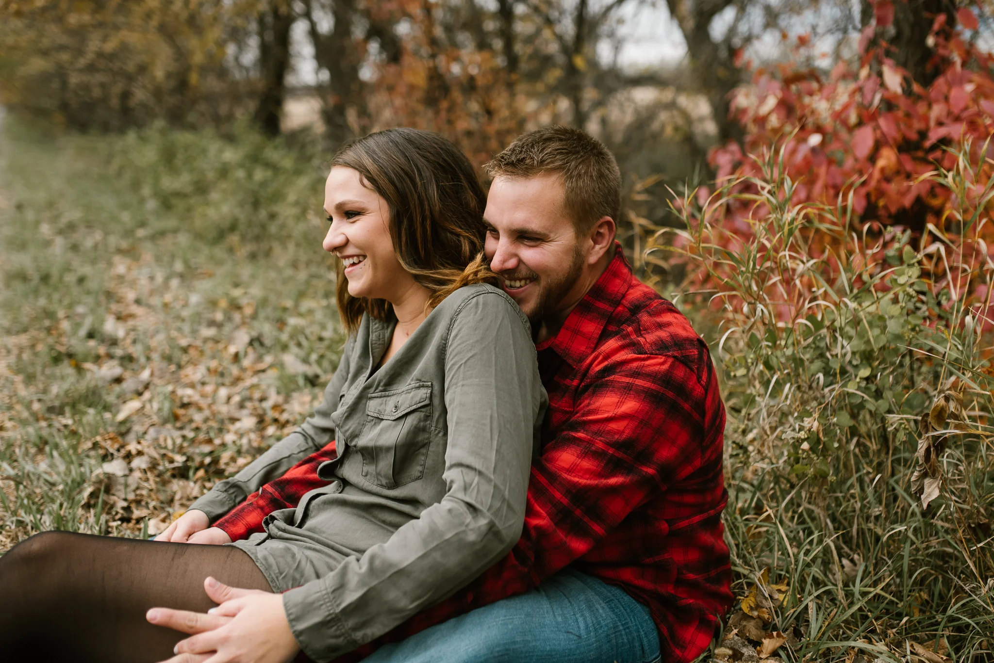 fall-engagement-bismarck-photos-5.jpg