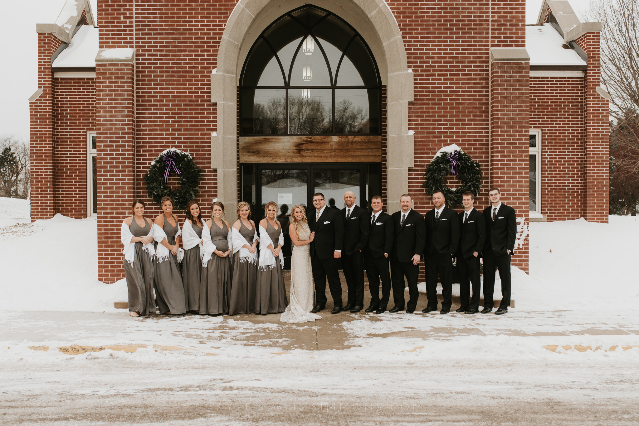 giannonatti-minnesota-winter-wedding-52.jpg