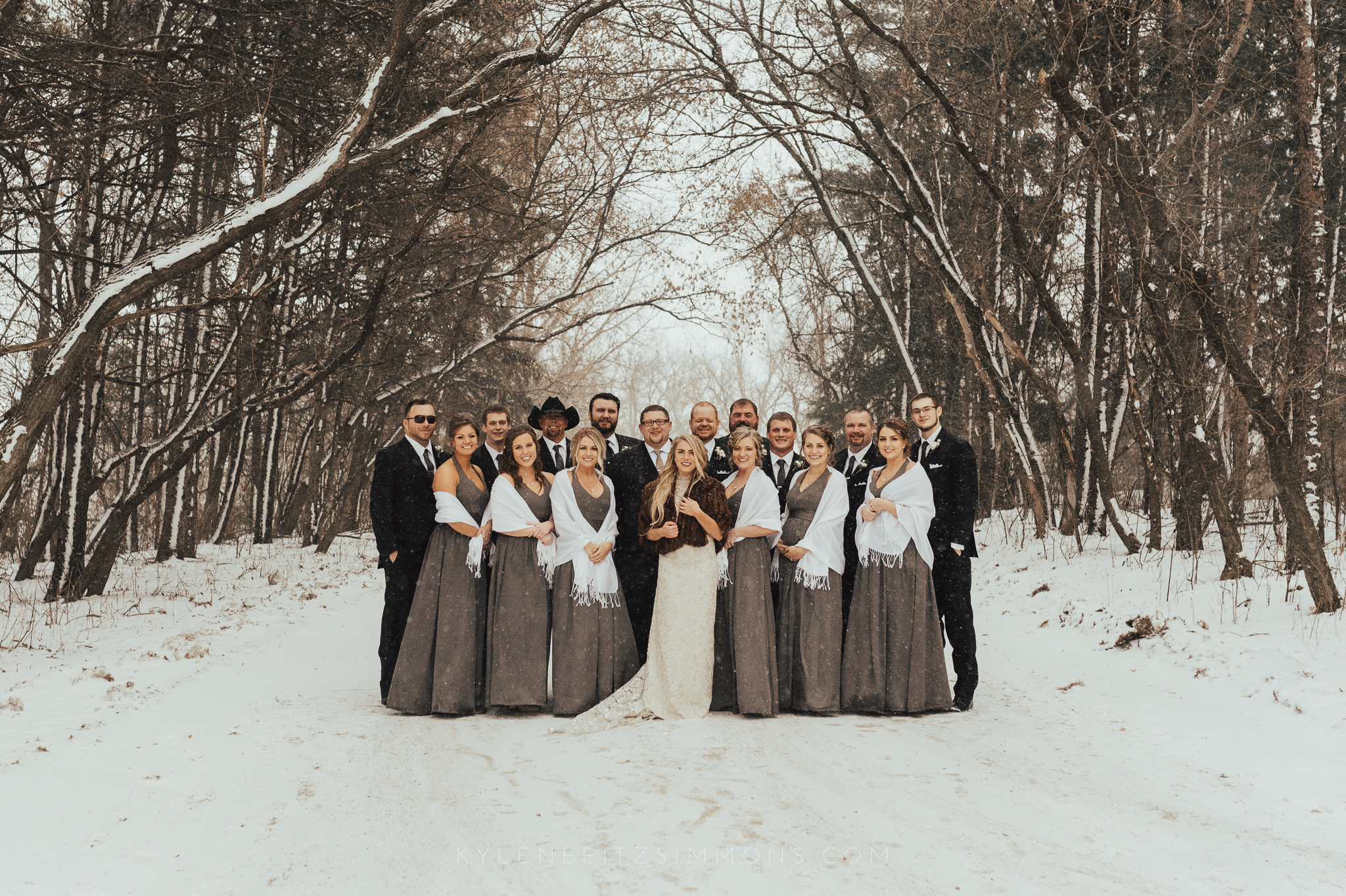 giannonatti-minnesota-winter-wedding-92.jpg