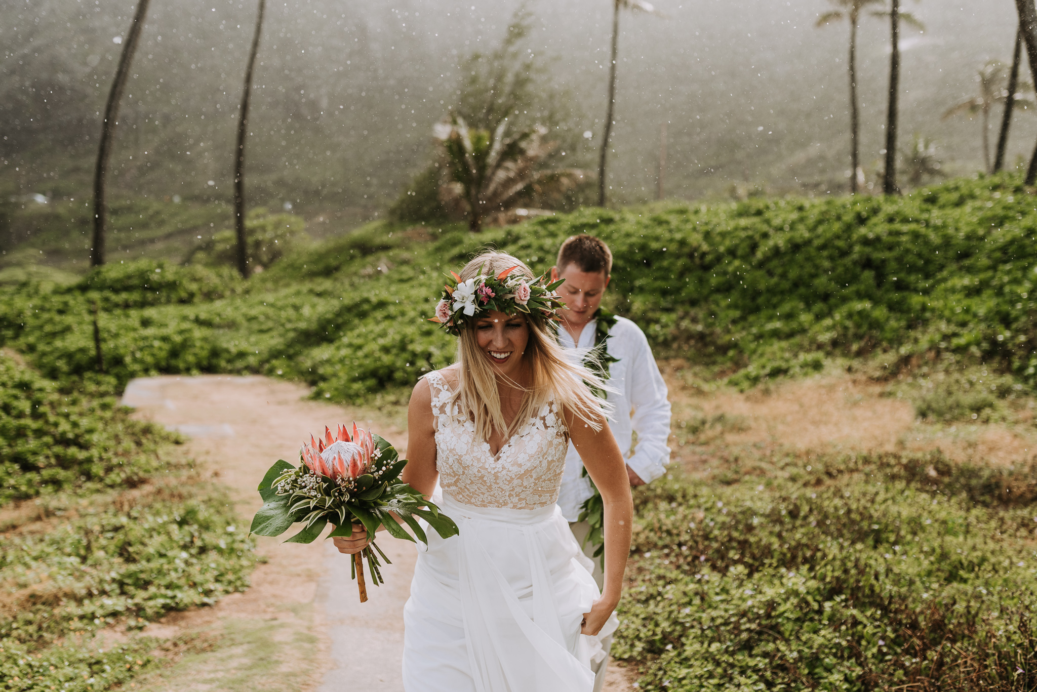 hawaii-wedding-destination-photographer-oahu-14.jpg