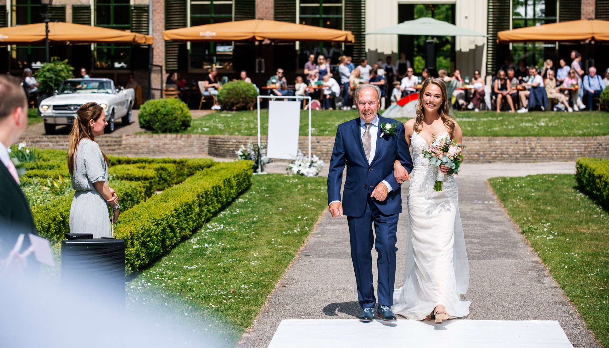 LM503_FAV024 PROMO.jpg