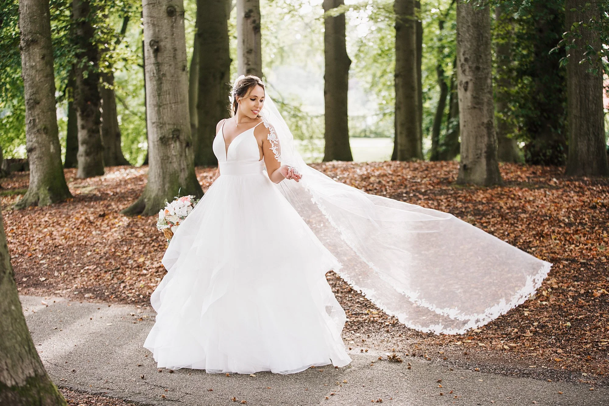 LM536_FAV112 PROMO.jpg