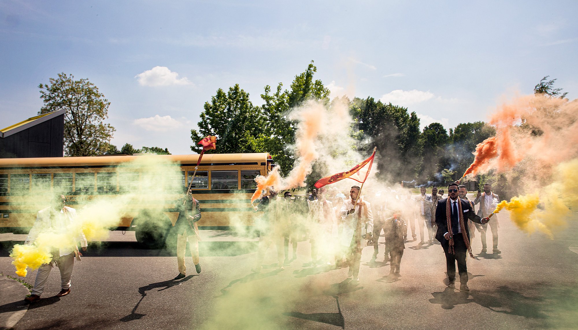 LM323B_FAV019 PROMO.jpg