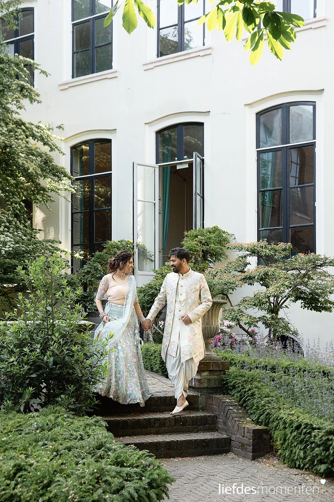 LM640C-2211-t PROMO.jpg