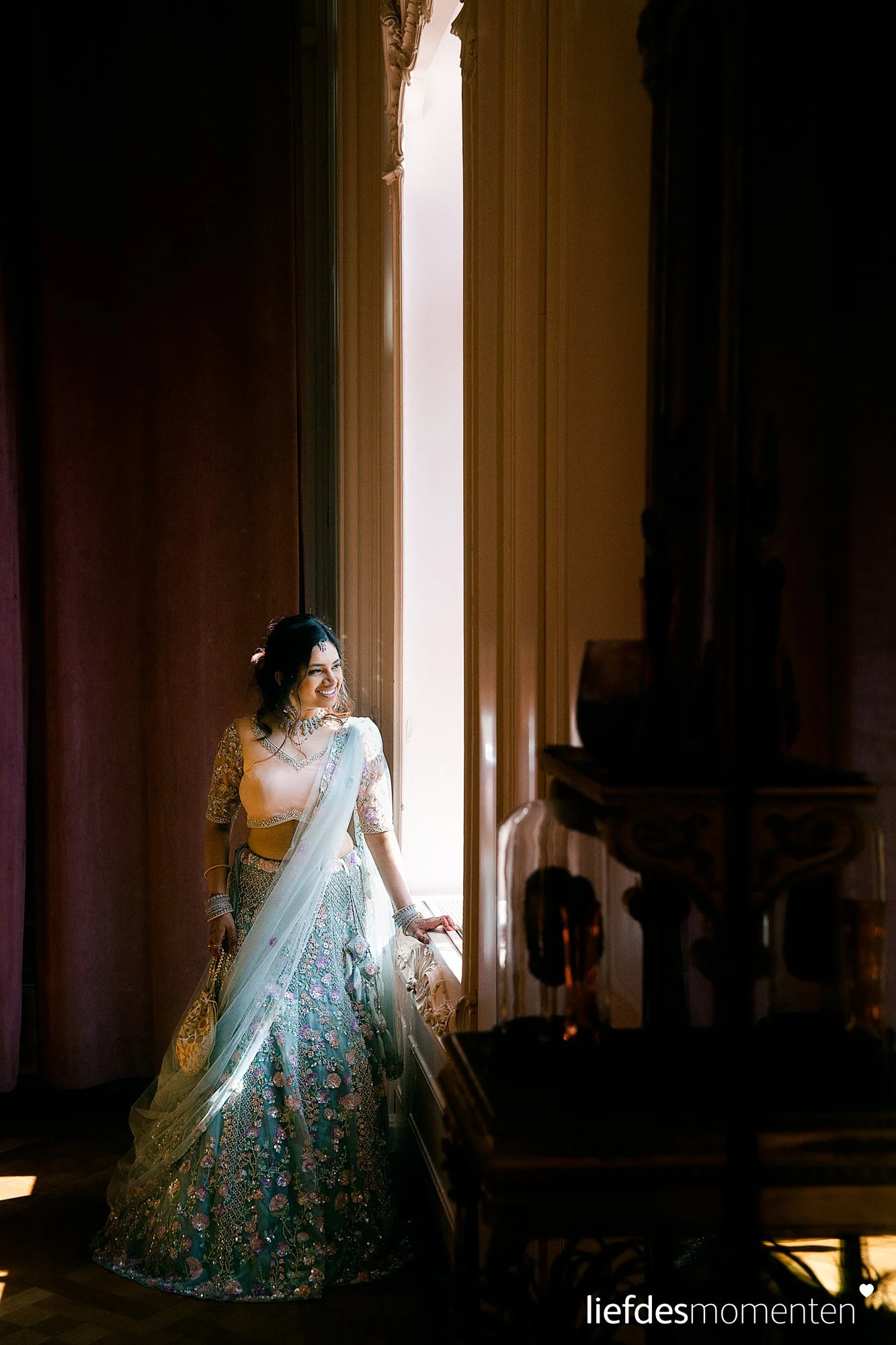 LM640C-2389-t-t PROMO.jpg