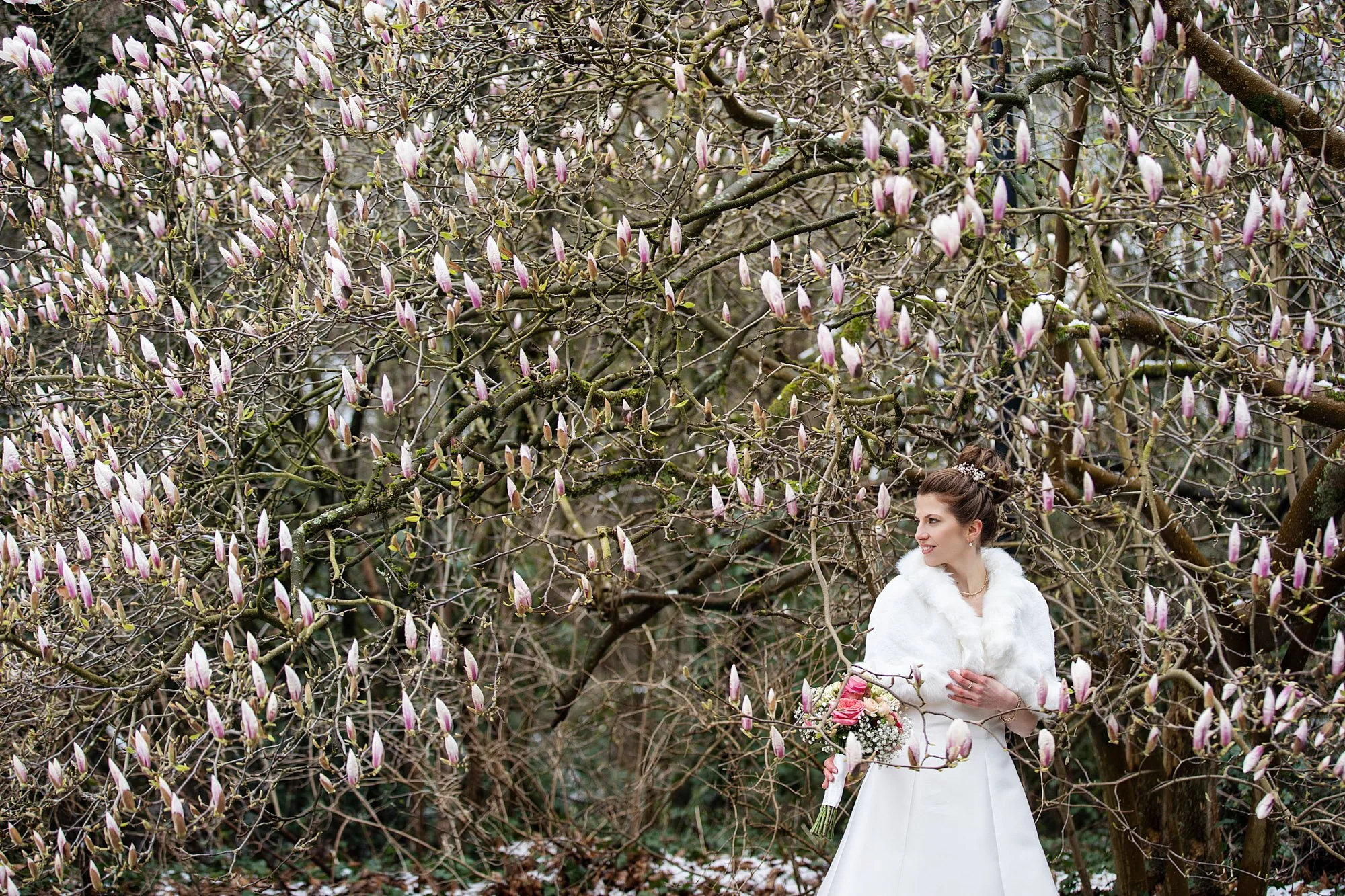 LM554_FAV041 PROMO.jpg