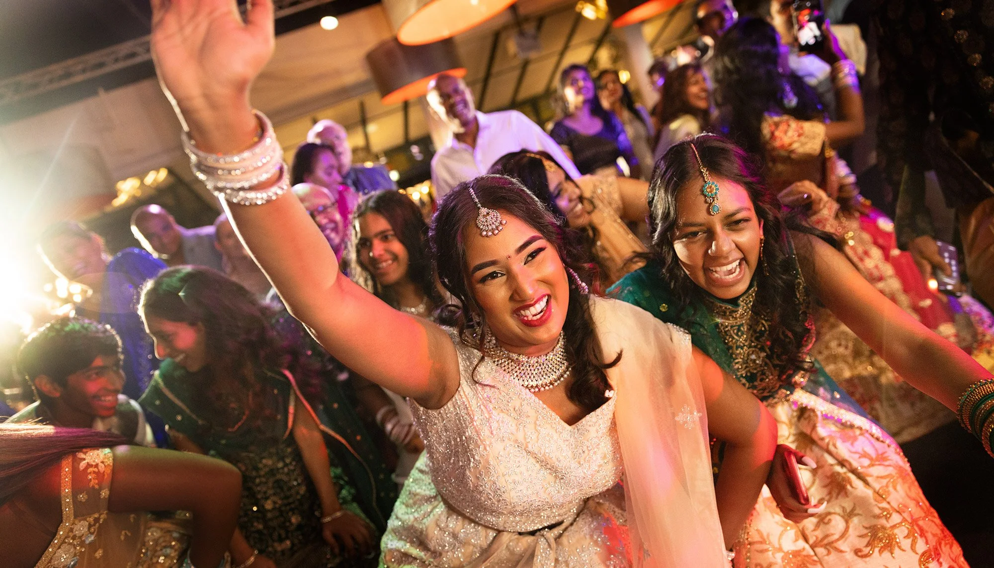 LM591_S1201-FAV PROMO.jpg