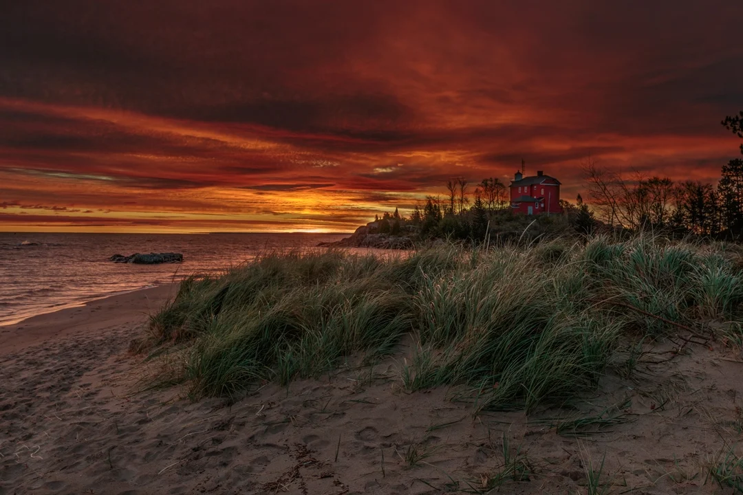 Lighthouse Sunrise_Ray Wery.jpg
