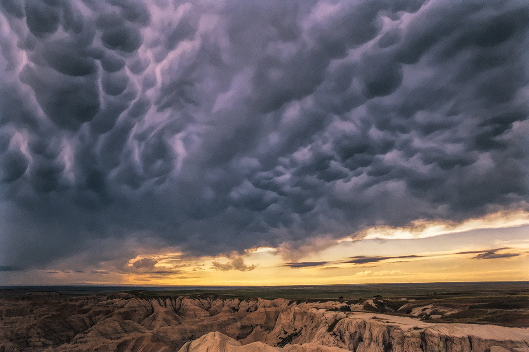 3 Badlands Storm Coming - 1 Steve Heraly.jpg