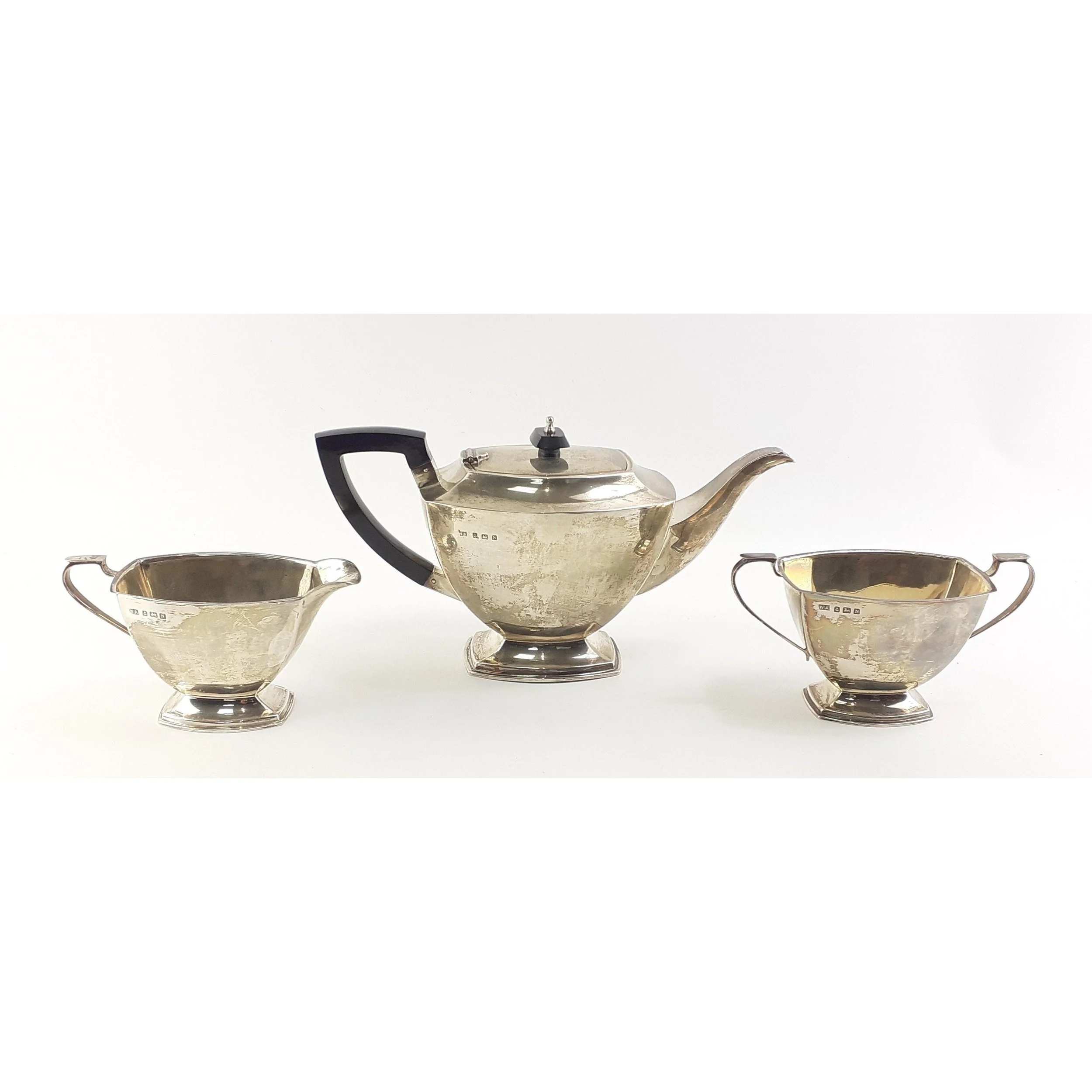 Lot 73 in 24 July Guide: £780-1400
