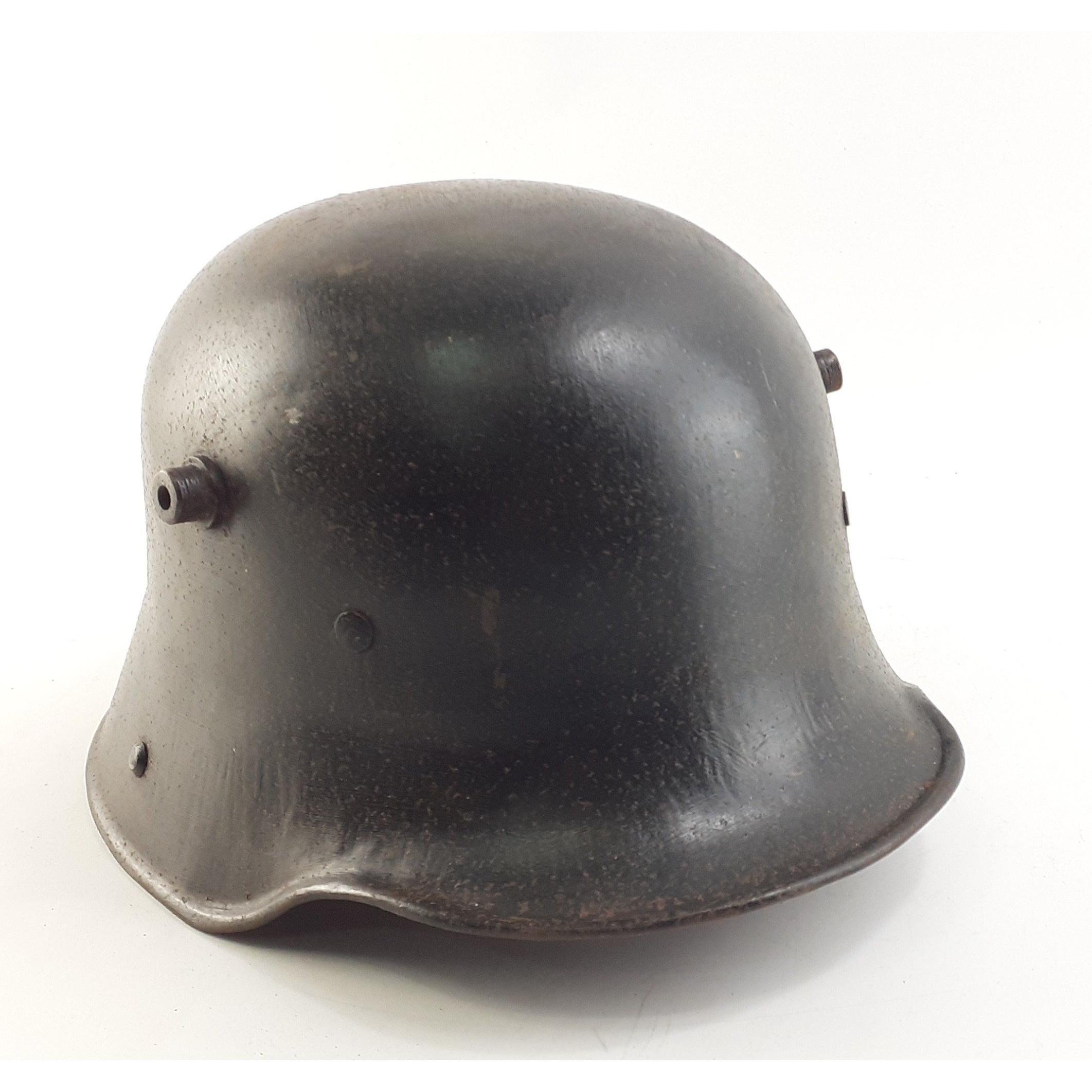 Lot 431 in 24 July Guide: £200-400