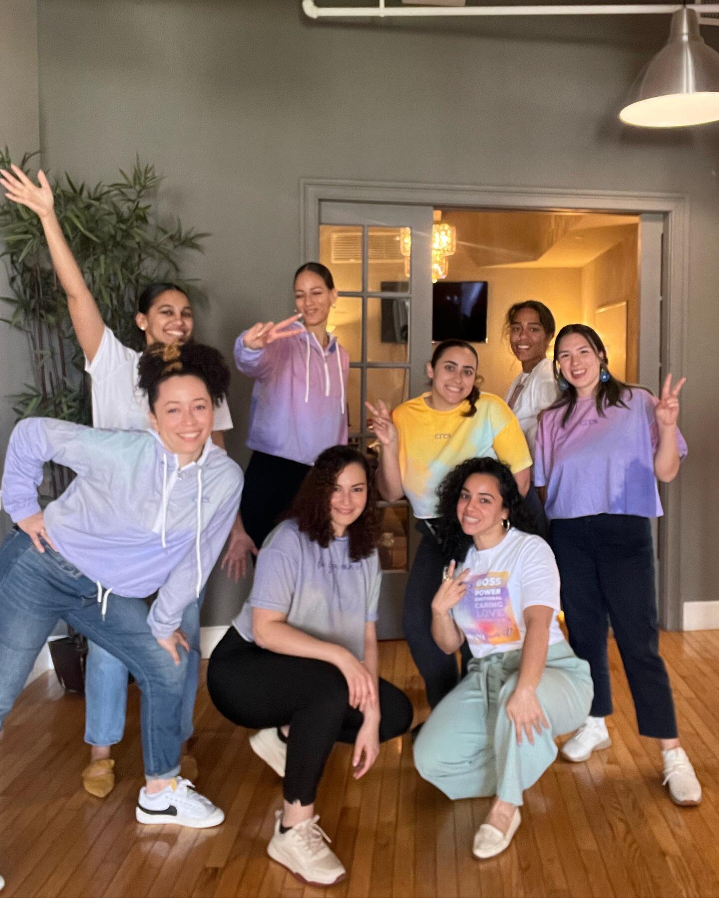 Creating and building alongside these humans makes doing what we love that much more fun 🤗

We hope to sprinkle that joy to you all everyday ✨ 

Now to enjoy this beautiful day we&rsquo;re having ☀️

Happy Saturday, family!

#ereslove #eres #collect