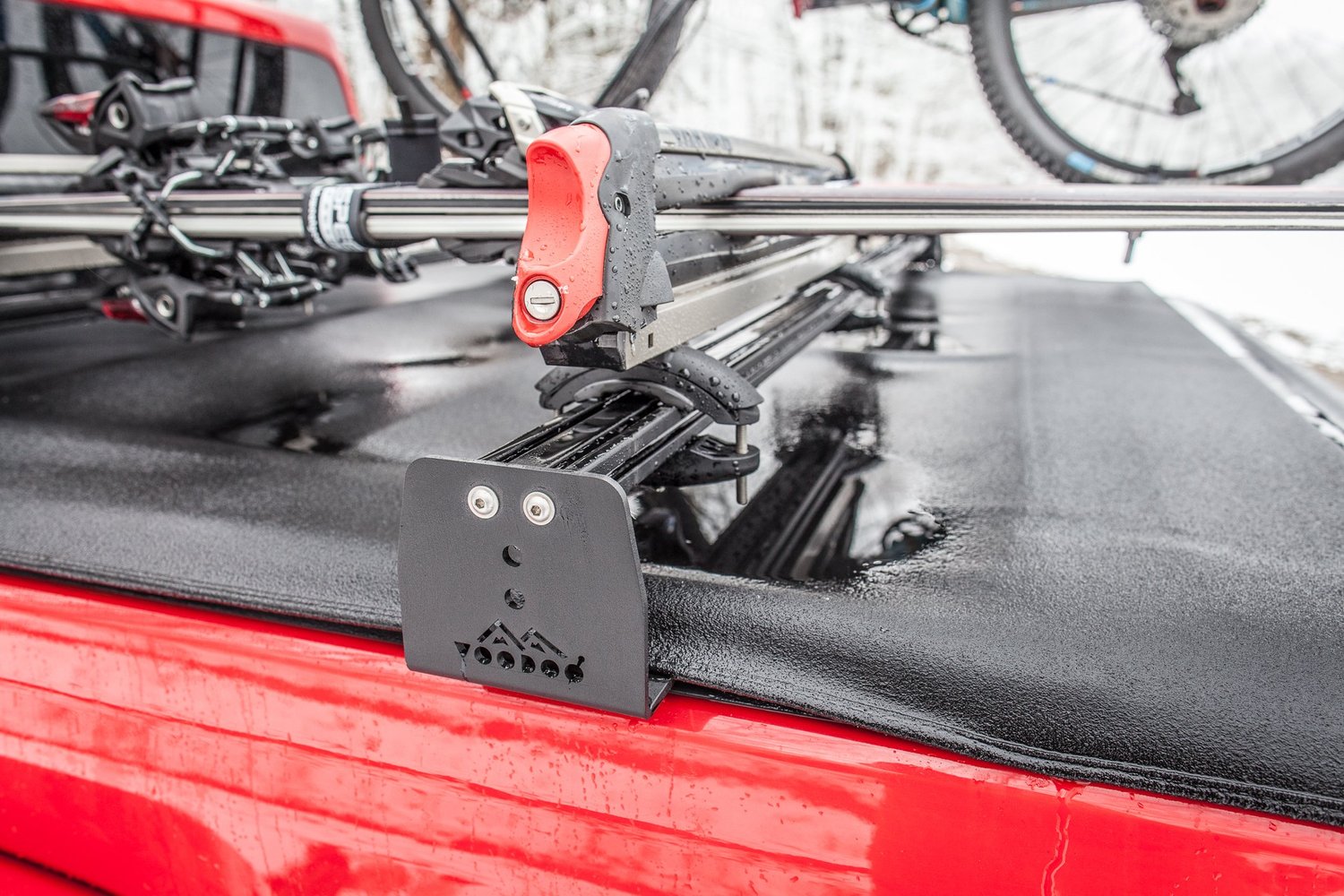 PRO-X BIKE SKI Crossbars, compatible with tonneau covers, fits