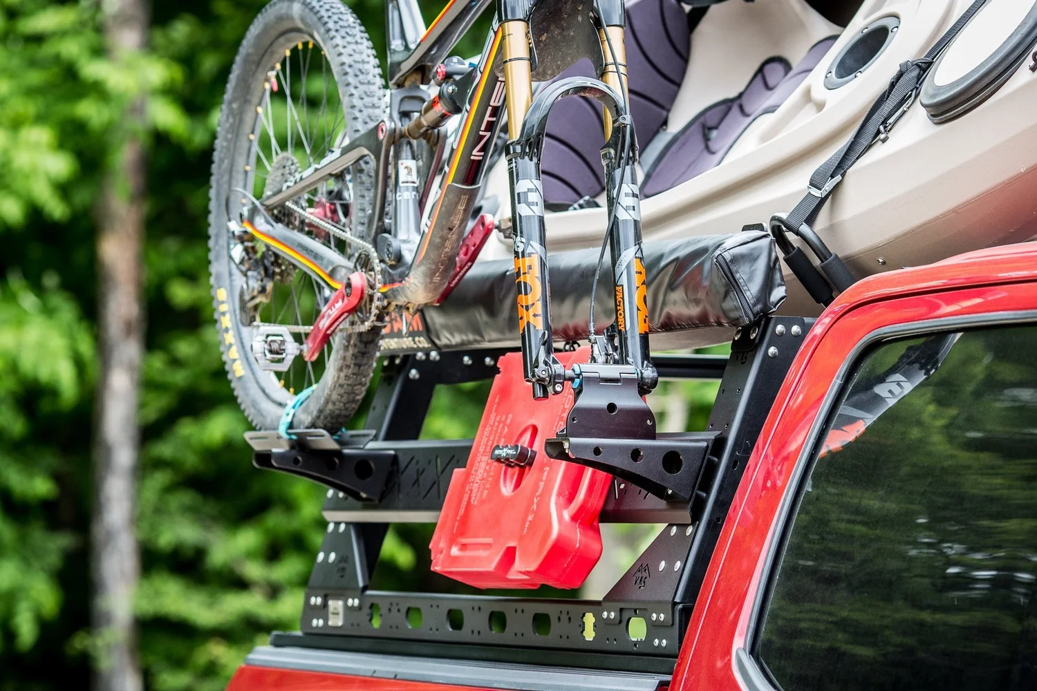 Cbi Tacoma Bed Rack Kayak Steel VRS Tonneau Compatible