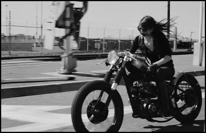 The Man Made Apparel Classy_women_ride_Motorcycles_010.jpg
