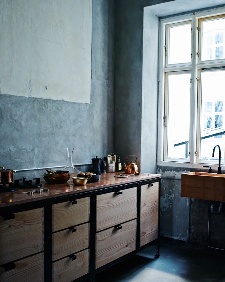 ManMade_Apparel_Bathroom_002.jpg