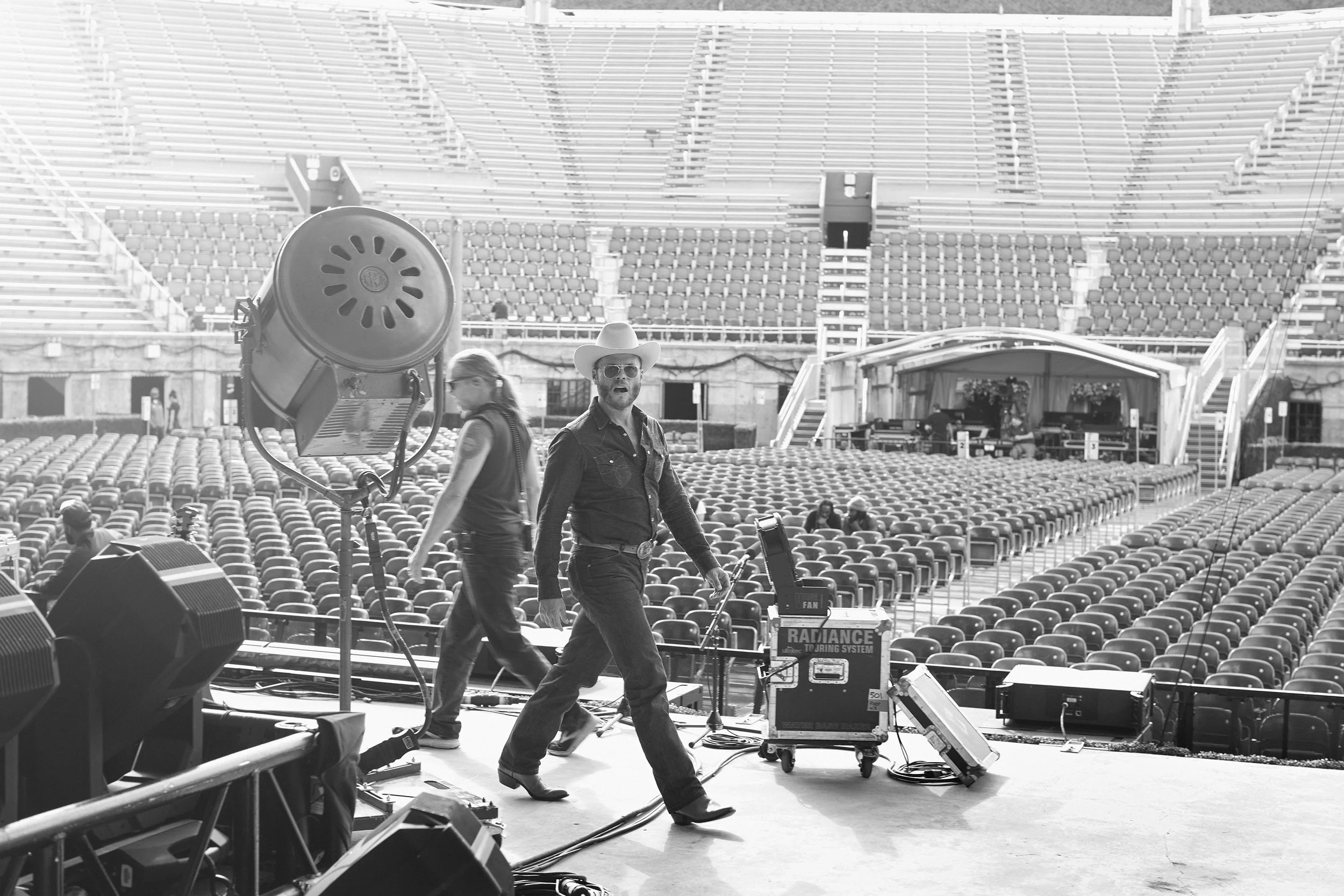 CHARLEY_CROCKETT_STAGE.jpg