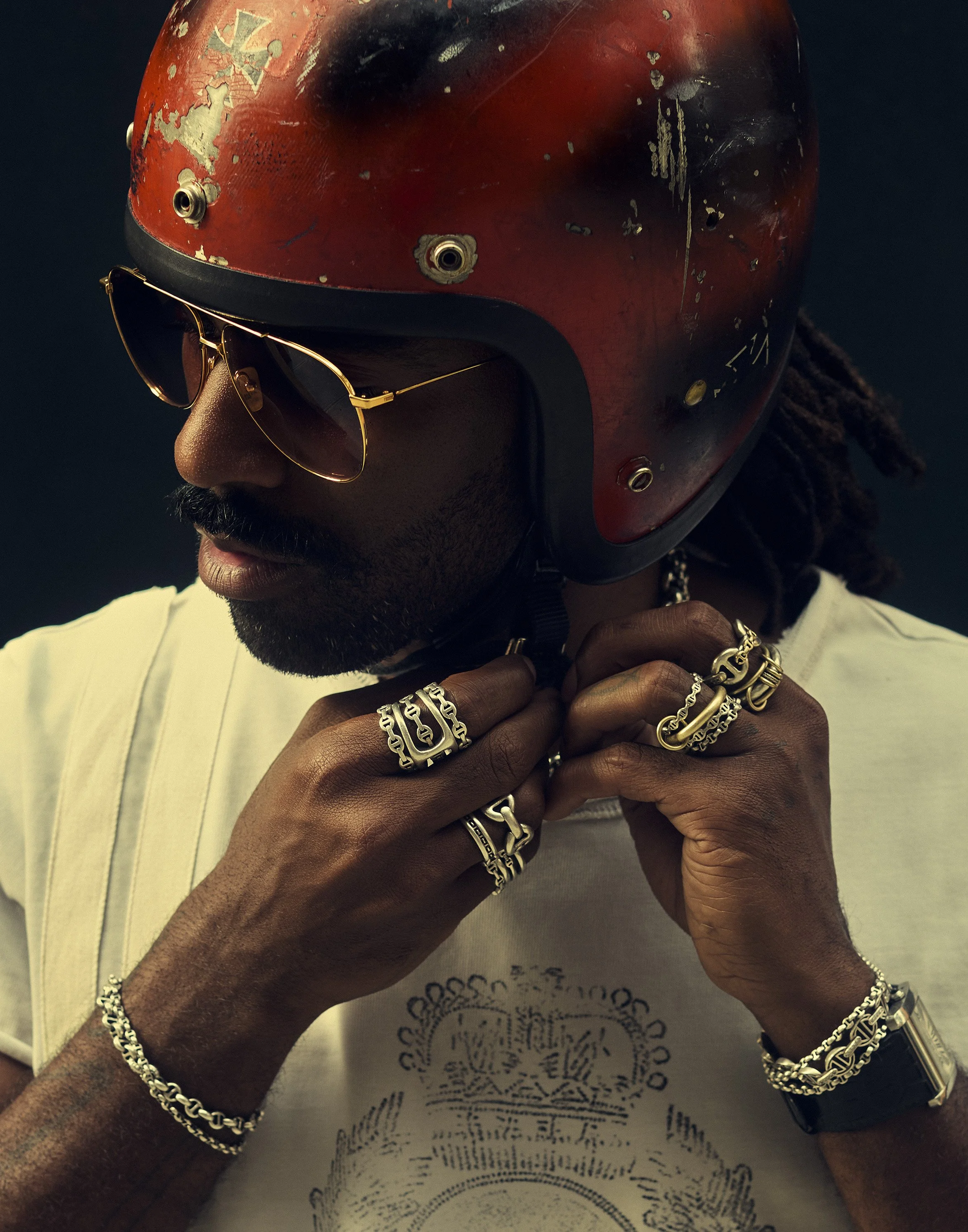 JUSTIN_HELMET_0_2.jpg