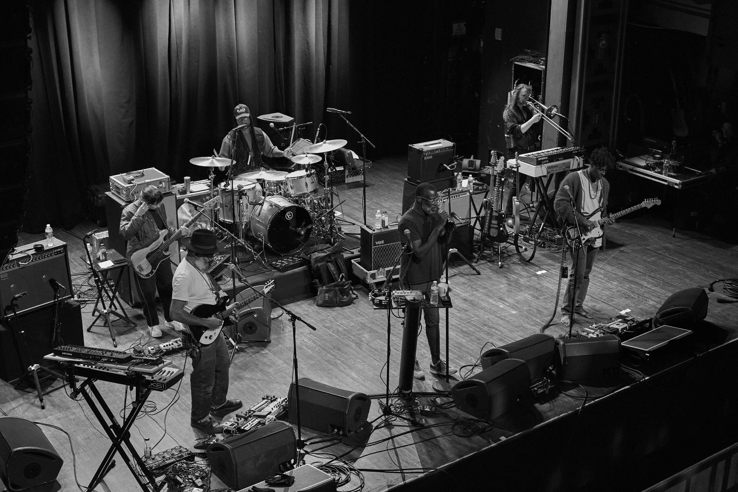 TV ON THE RADIO_8.jpg