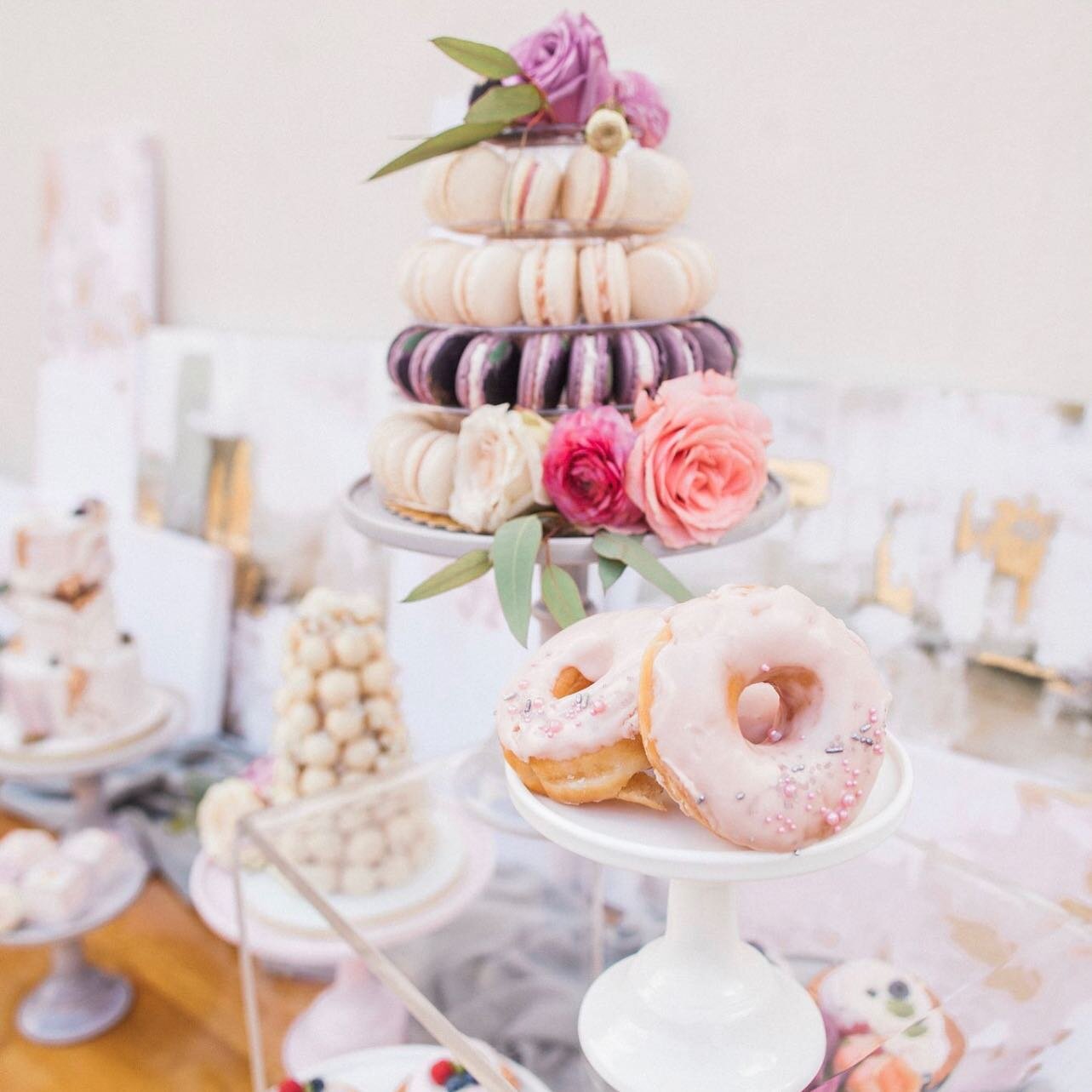 Heading out of town for a much needed getaway. Leaving you with this dreamy dessert bar filled with cake, tartlets, macarons, donuts and a croquembouche.