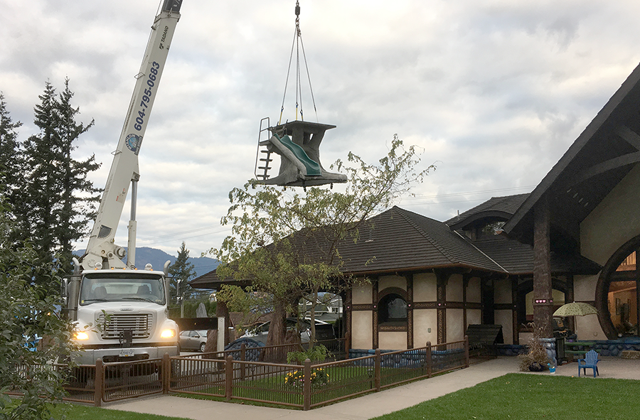 flying treehouse.png