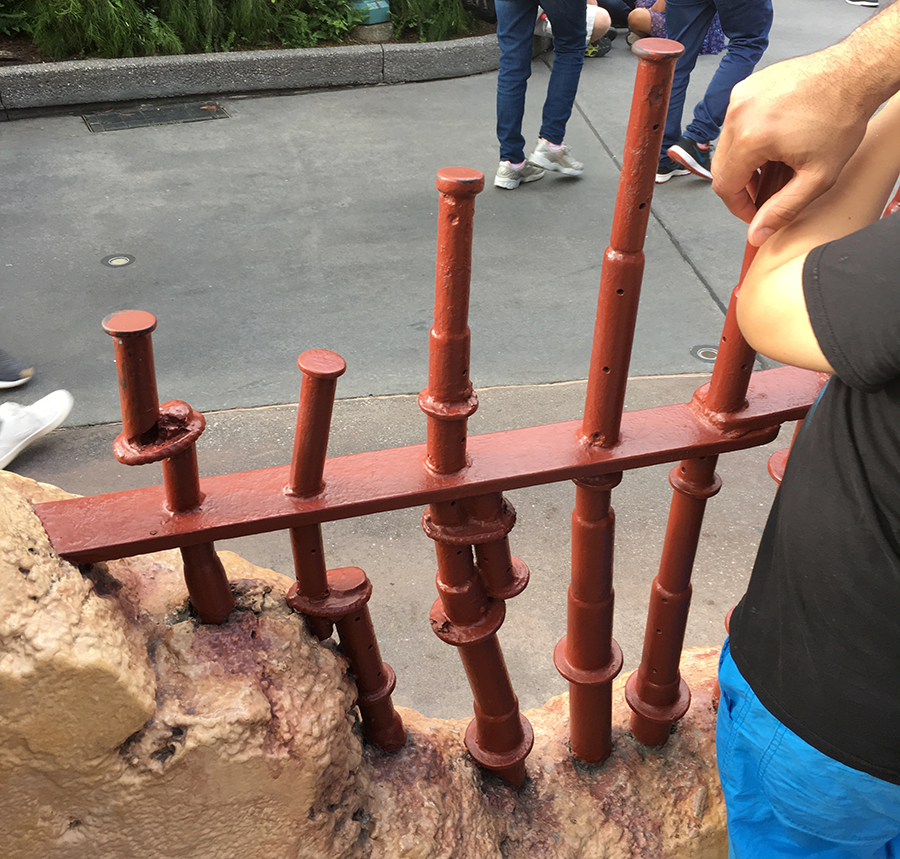 railing detail 1.png