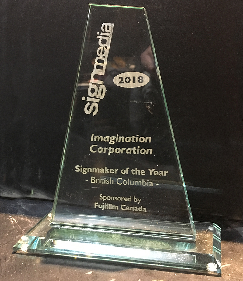 sign maker trophy.png