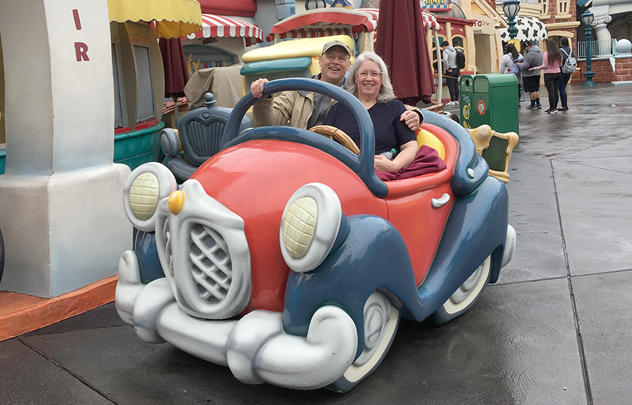 janis & dan in car.png