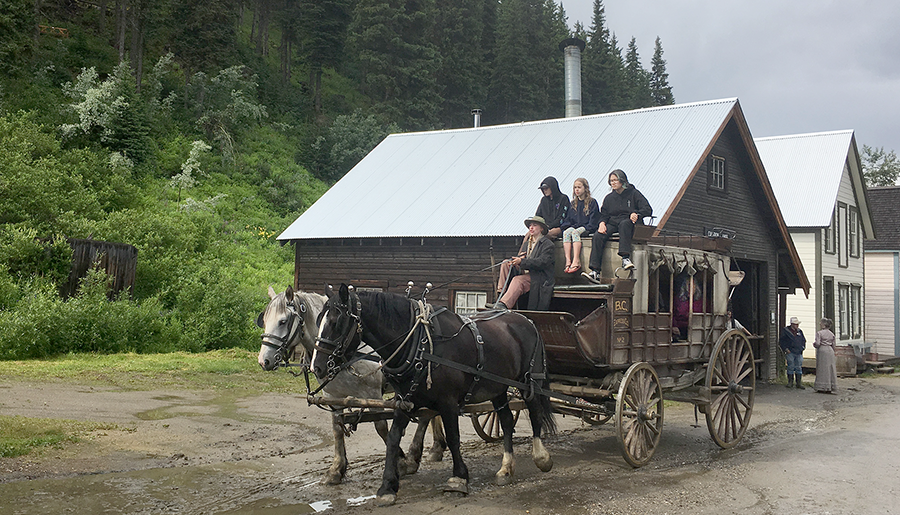 phoebe onn the stagecoach.png