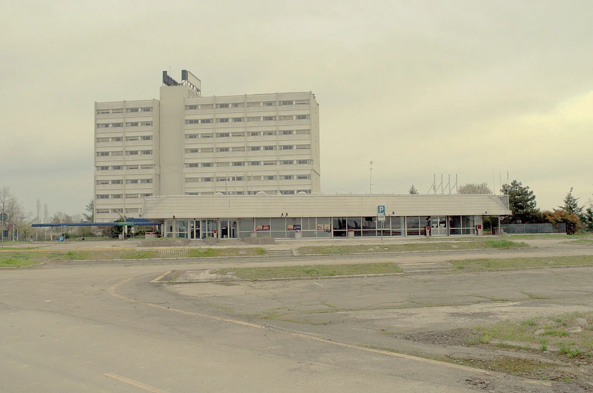 L1280525 opt 47.jpg