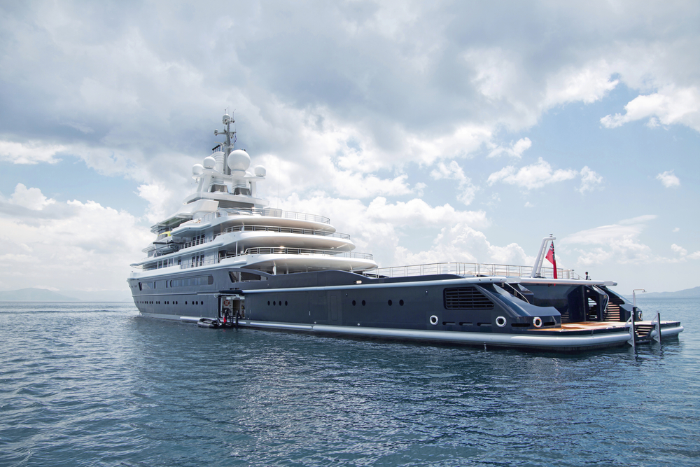 Work On A Super Yacht