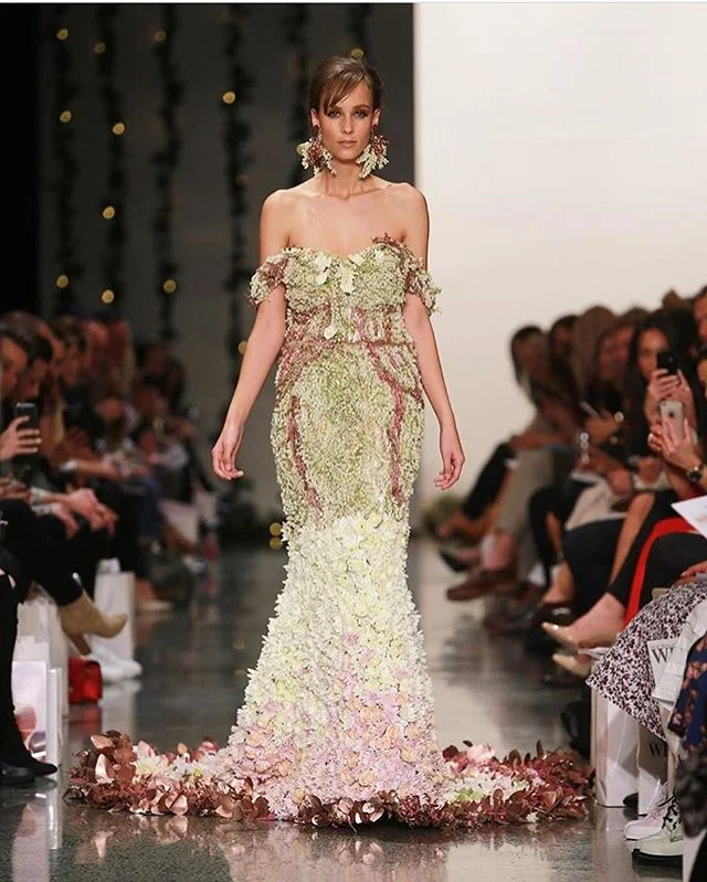 Can't get enough of this masterpiece made entirely from flowers #trishpeng #nzfw photo cred @dailymail