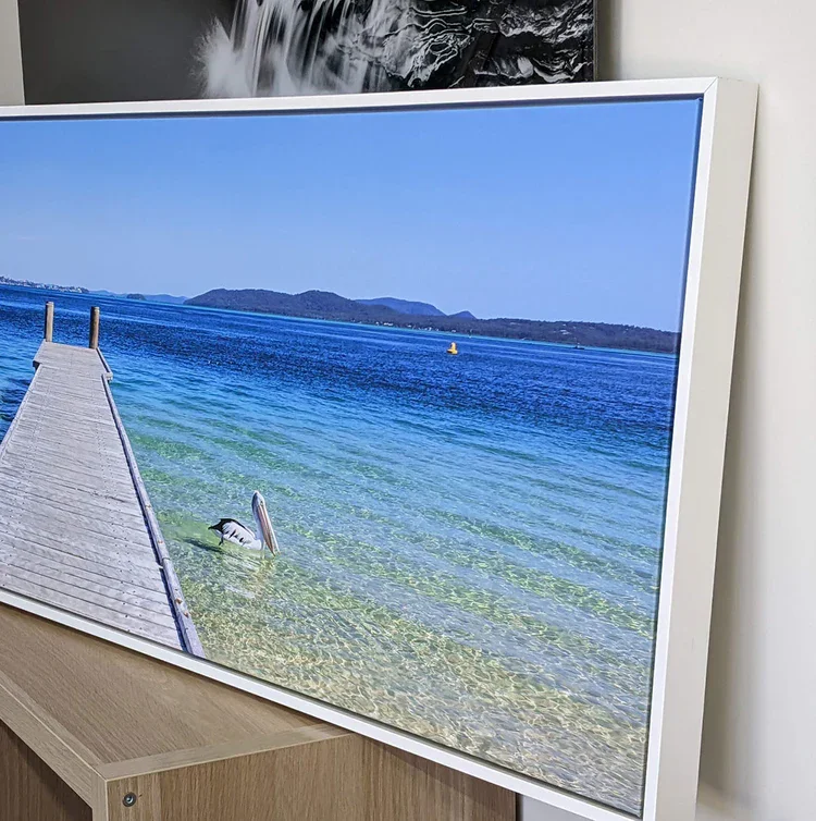 Canvas_print_white floating.webp