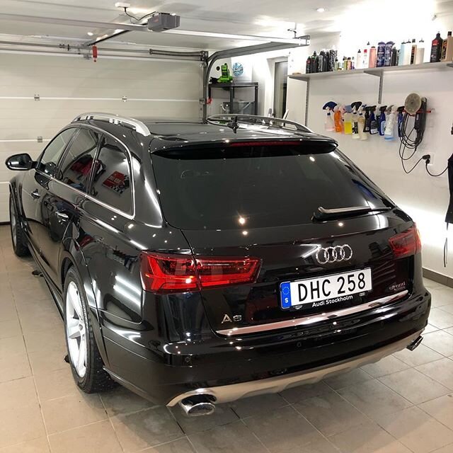 Audi A6 Allroad in this black Audi-week with @opticoat.pro @rosenbergsinpol with special thanks to @rosenberg.group