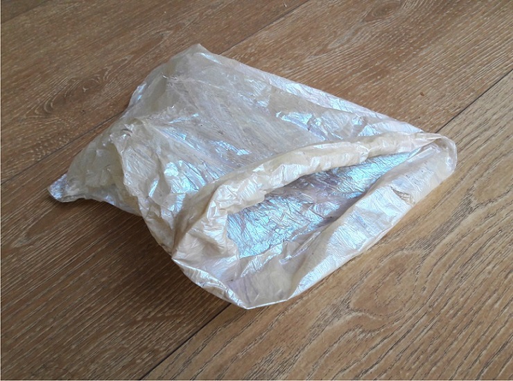 Petit sac , 2016, acrylics on plastic bag.